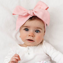 Load image into Gallery viewer, Snuggle Hunny Kids Linen Bow Headband - Baby Pink
