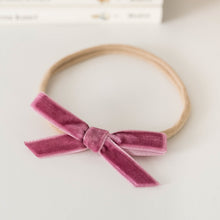 Load image into Gallery viewer, Snuggle Hunny Kids Velvet Petite Bow - Mauve
