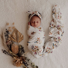 Load image into Gallery viewer, Snuggle Hunny Kids Baby Jersey Wrap &amp; Topknot Set - Boho Posy

